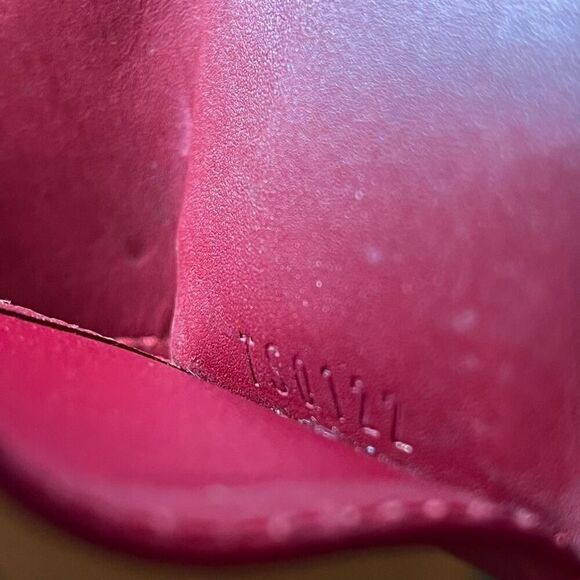 Louis Vuitton Red Monogram Patent Leather Keyring Case Key Holder - Picture 10 of 11